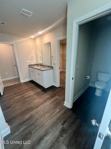 18186 Southern Magnolia Cove, Gulfport, MS 39503
