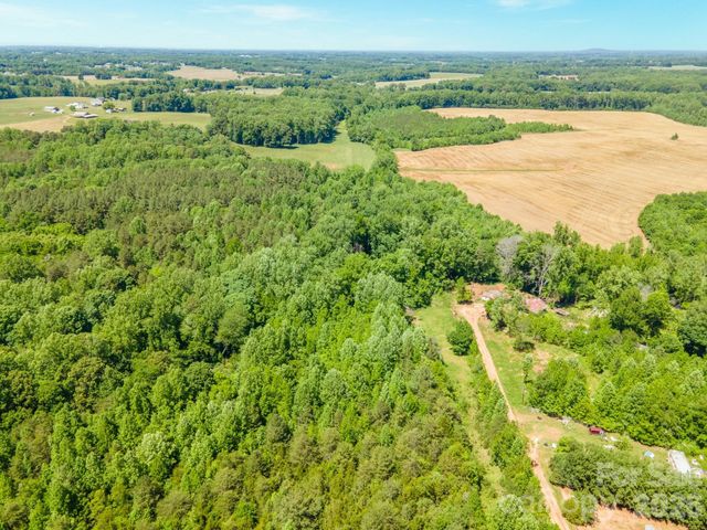 435 Wal Hollow Lane, Mooresville, NC 28115