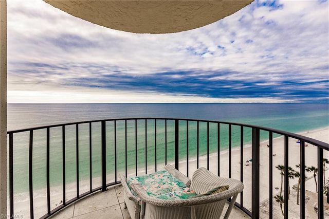3115 Gulf Shore BLVD N # 806S, Naples, FL 34103