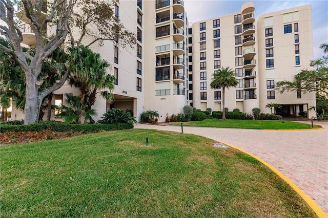 3115 Gulf Shore BLVD N # 806S, Naples, FL 34103