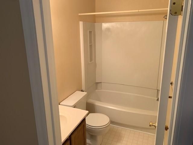 112 Lake Hollow Circle, Cary, NC 27513