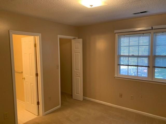 112 Lake Hollow Circle, Cary, NC 27513
