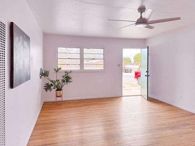 2131 S Loop 289, Lubbock, TX 79423