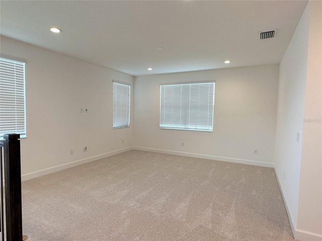 3392 ACACIA BAY AVENUE, Wesley Chapel, FL 33543