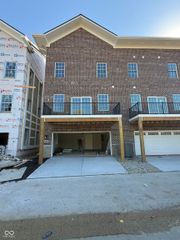 5740 Birtz Road, Lawrence, IN 46216