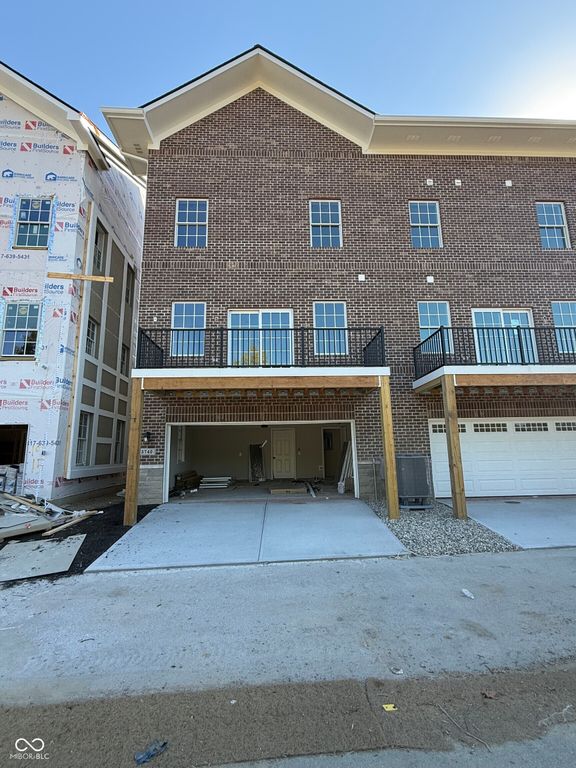 5740 Birtz Road, Lawrence, IN 46216