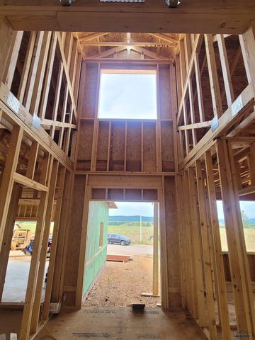 5318 CLOUD PEAK DR, Rapid City, SD 57702