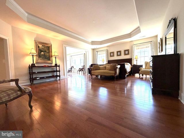 7205 ENTERPRISE AVE, Mclean, VA 22101