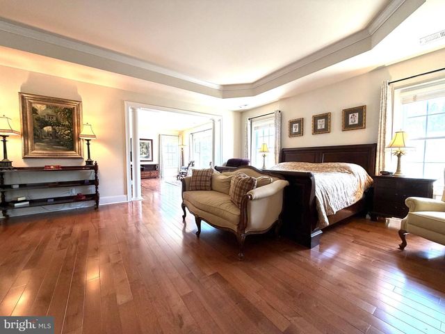 7205 ENTERPRISE AVE, Mclean, VA 22101