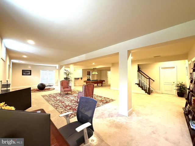 7205 ENTERPRISE AVE, Mclean, VA 22101