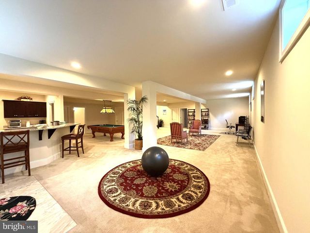 7205 ENTERPRISE AVE, Mclean, VA 22101