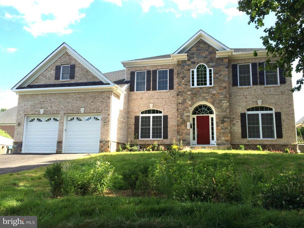 7205 ENTERPRISE AVE, Mclean, VA 22101