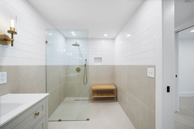 192 Westboro Rd, Upton, MA 01568