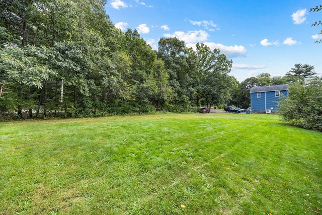 192 Westboro Rd, Upton, MA 01568