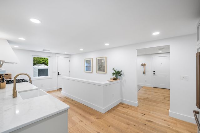 192 Westboro Rd, Upton, MA 01568