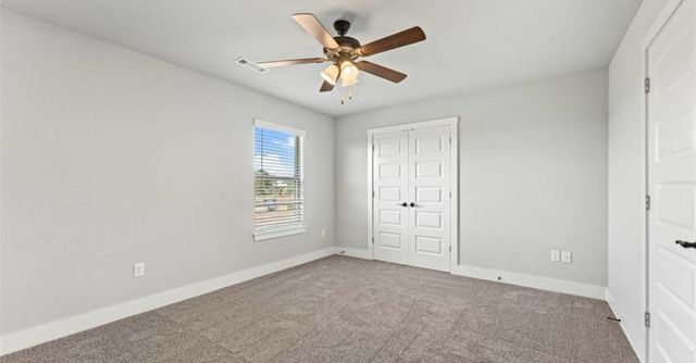 811 Ann Place, Centerton, AR 72719