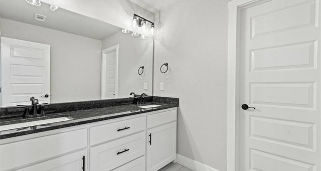 811 Ann Place, Centerton, AR 72719
