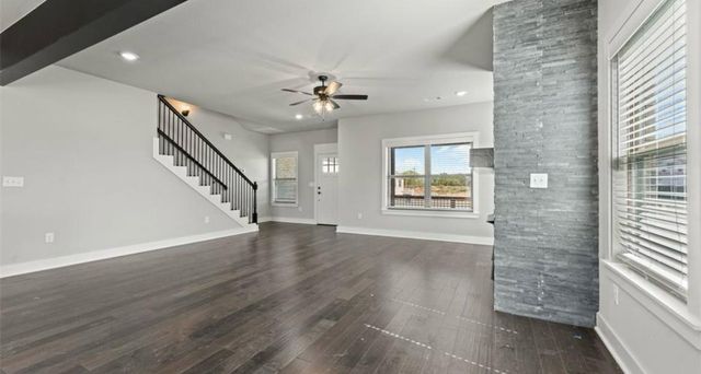 811 Ann Place, Centerton, AR 72719