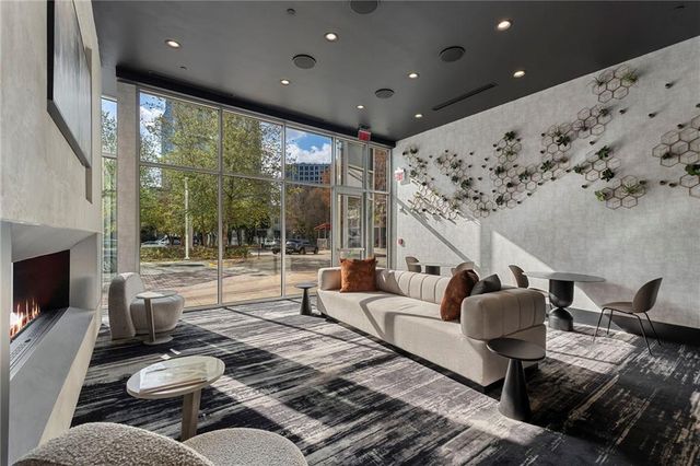 3324 Peachtree Road NE 915, Atlanta, GA 30326
