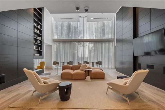 3324 Peachtree Road NE 915, Atlanta, GA 30326