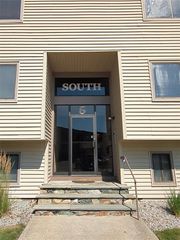 196 Old River Road 5D, Lincoln, RI 02865