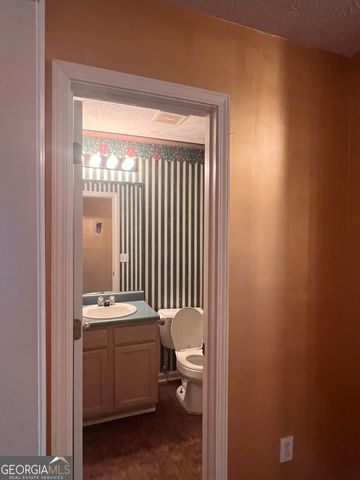 8108 Clearview Circle, Riverdale, GA 30296