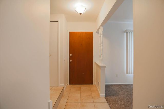 20720 Meier Road, Saint Clair Shores, MI 48081