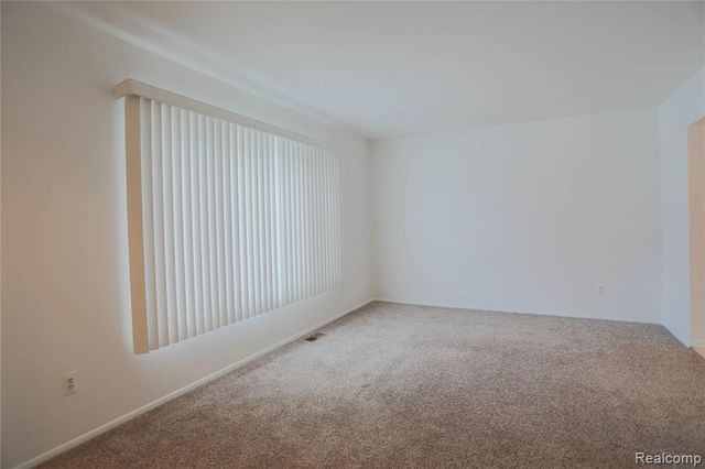 20720 Meier Road, Saint Clair Shores, MI 48081