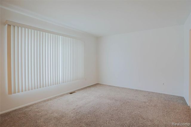 20720 Meier Road, Saint Clair Shores, MI 48081