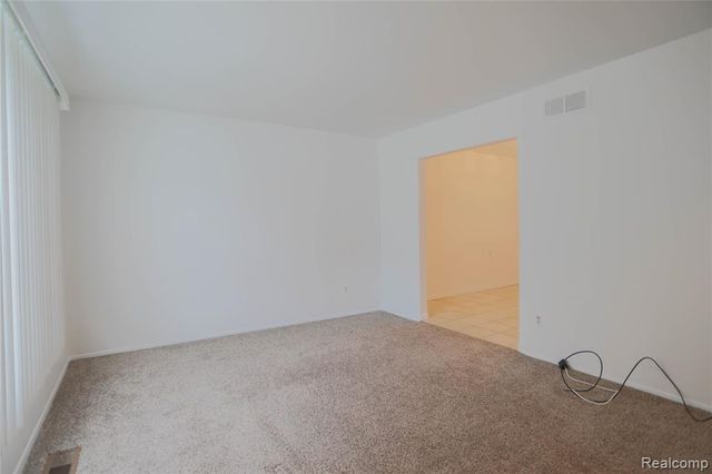 20720 Meier Road, Saint Clair Shores, MI 48081