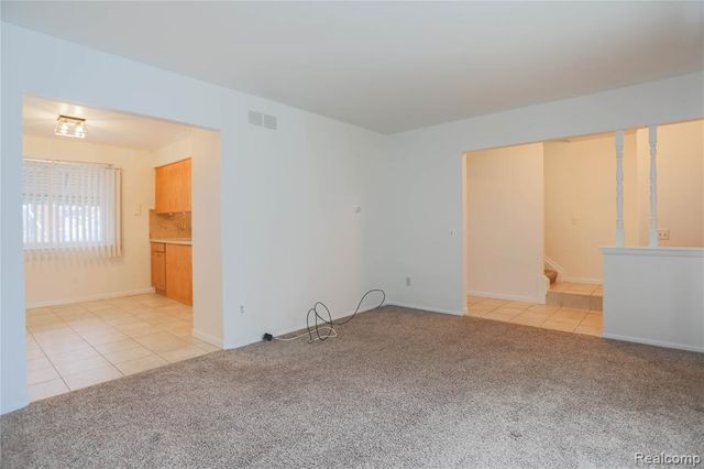 20720 Meier Road, Saint Clair Shores, MI 48081