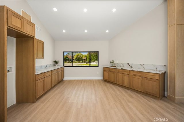 10282 OLD LAMPLIGHTER Lane, Villa Park, CA 92861