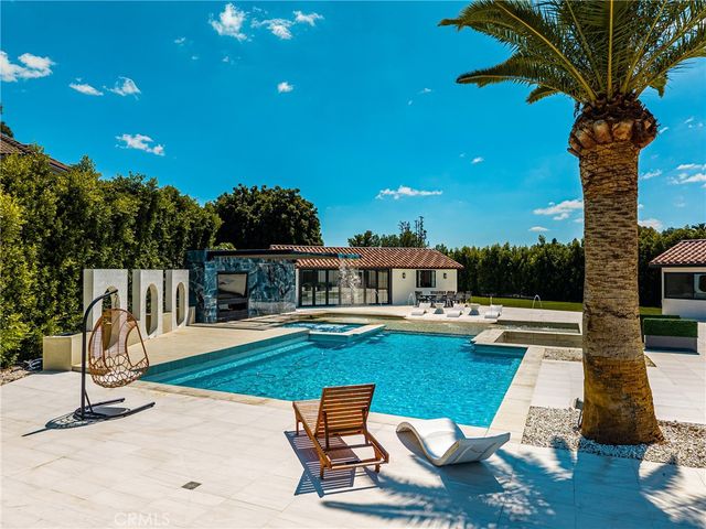 10282 OLD LAMPLIGHTER Lane, Villa Park, CA 92861