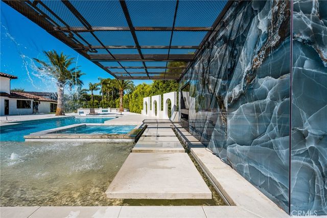 10282 OLD LAMPLIGHTER Lane, Villa Park, CA 92861