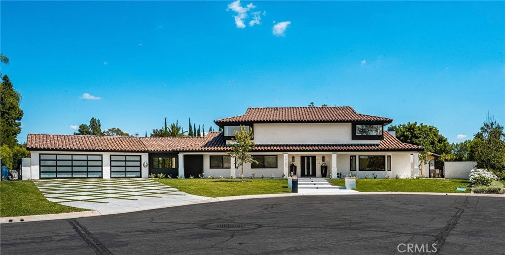 10282 OLD LAMPLIGHTER Lane, Villa Park, CA 92861