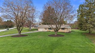 4028 Woodview DRIVE, Hubertus, WI 53033