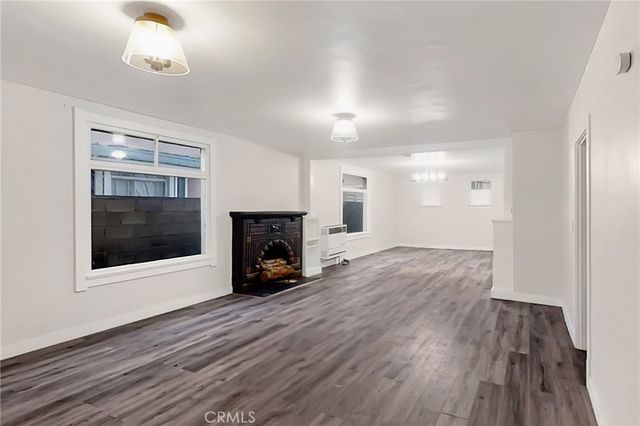 727 W 53rd Street, Los Angeles, CA 90037