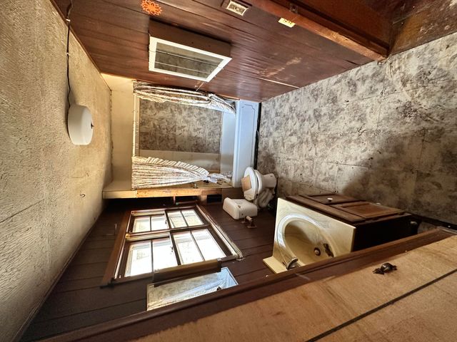 3326 KY-52, Beattyville, KY 41311