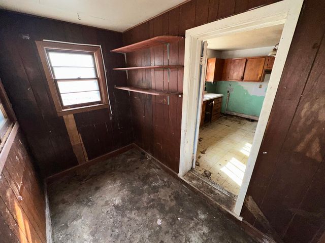 3326 KY-52, Beattyville, KY 41311