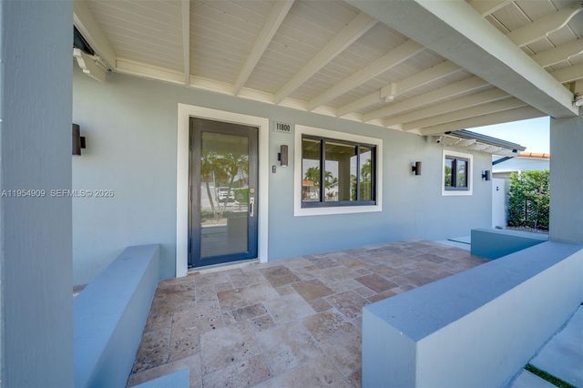 11800 SW 35th Street, Miami, FL 33175
