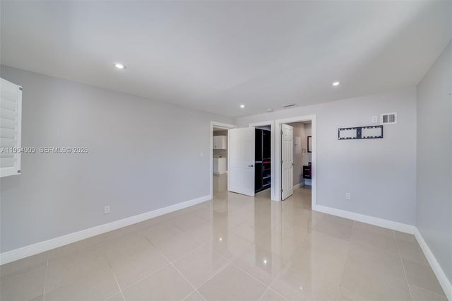 11800 SW 35th Street, Miami, FL 33175