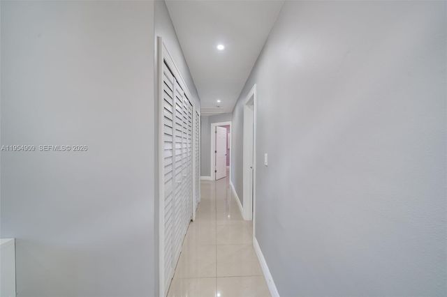 11800 SW 35th Street, Miami, FL 33175
