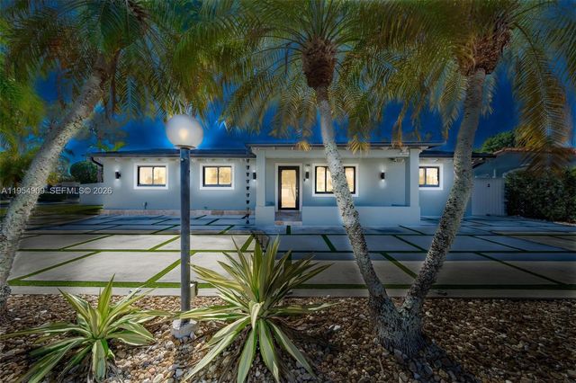 11800 SW 35th Street, Miami, FL 33175