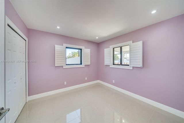 11800 SW 35th Street, Miami, FL 33175
