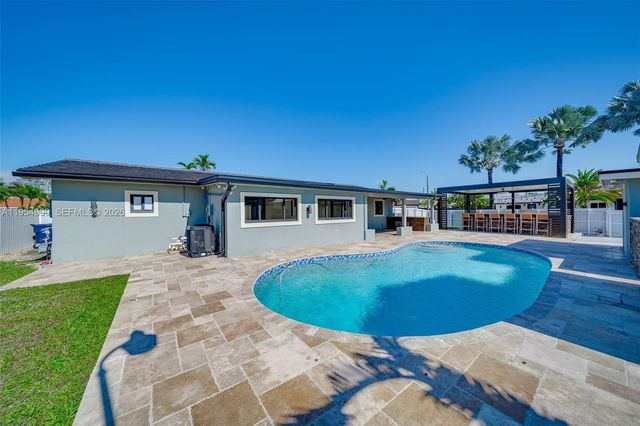 11800 SW 35th Street, Miami, FL 33175