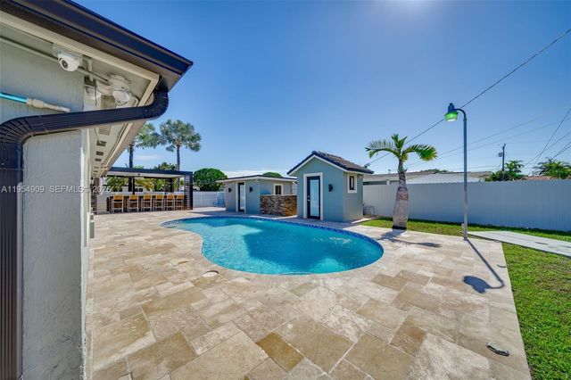 11800 SW 35th Street, Miami, FL 33175