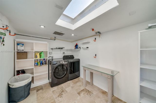 11800 SW 35th Street, Miami, FL 33175