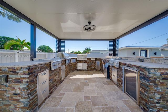 11800 SW 35th Street, Miami, FL 33175