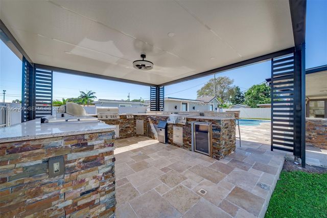 11800 SW 35th Street, Miami, FL 33175