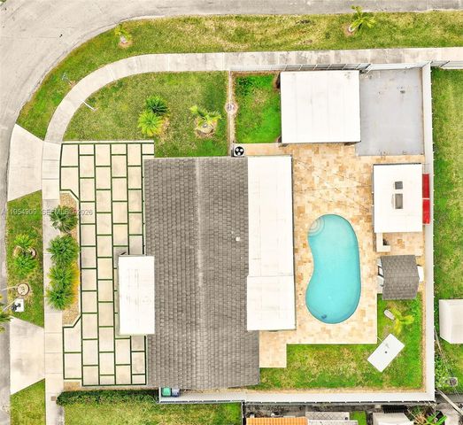 11800 SW 35th Street, Miami, FL 33175
